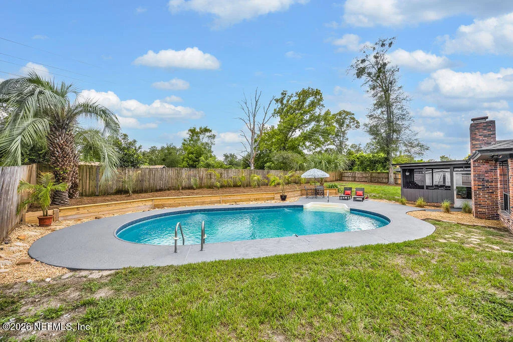 Photo of 2275 FOXWOOD Drive