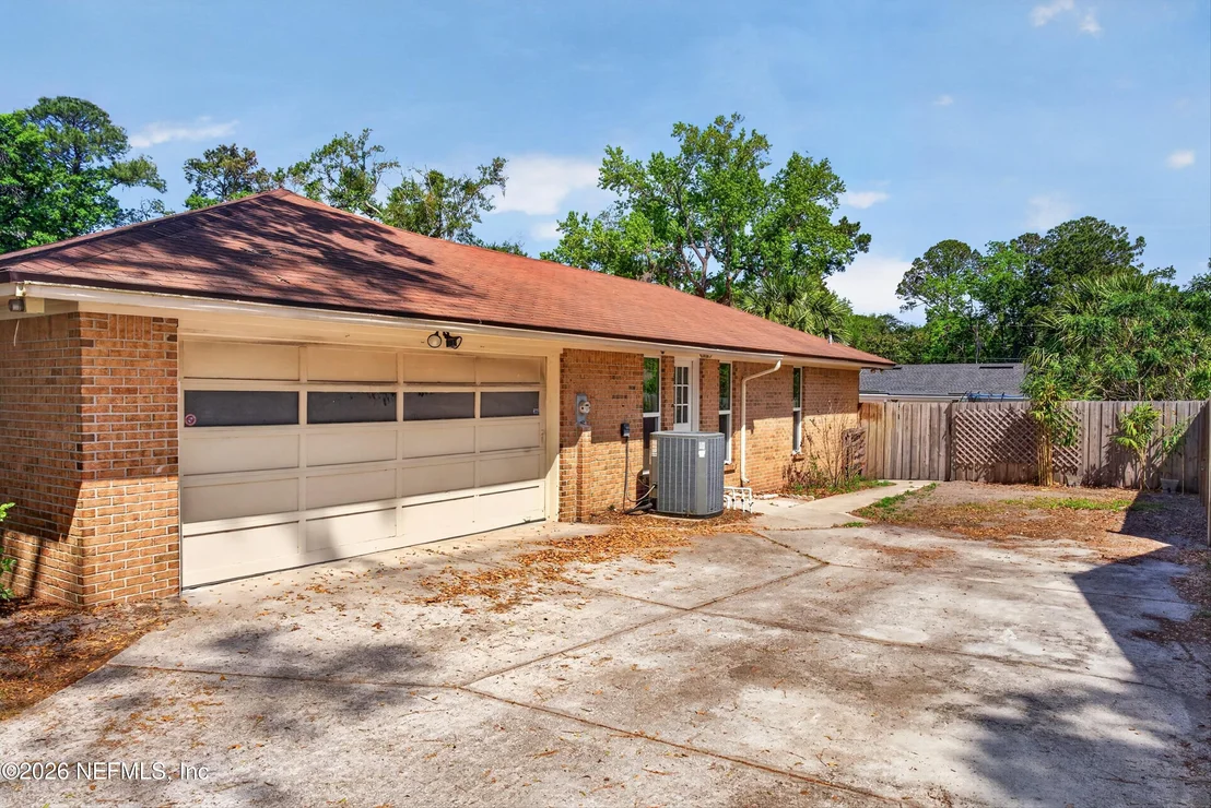Photo of 5353 RIVERTON Road