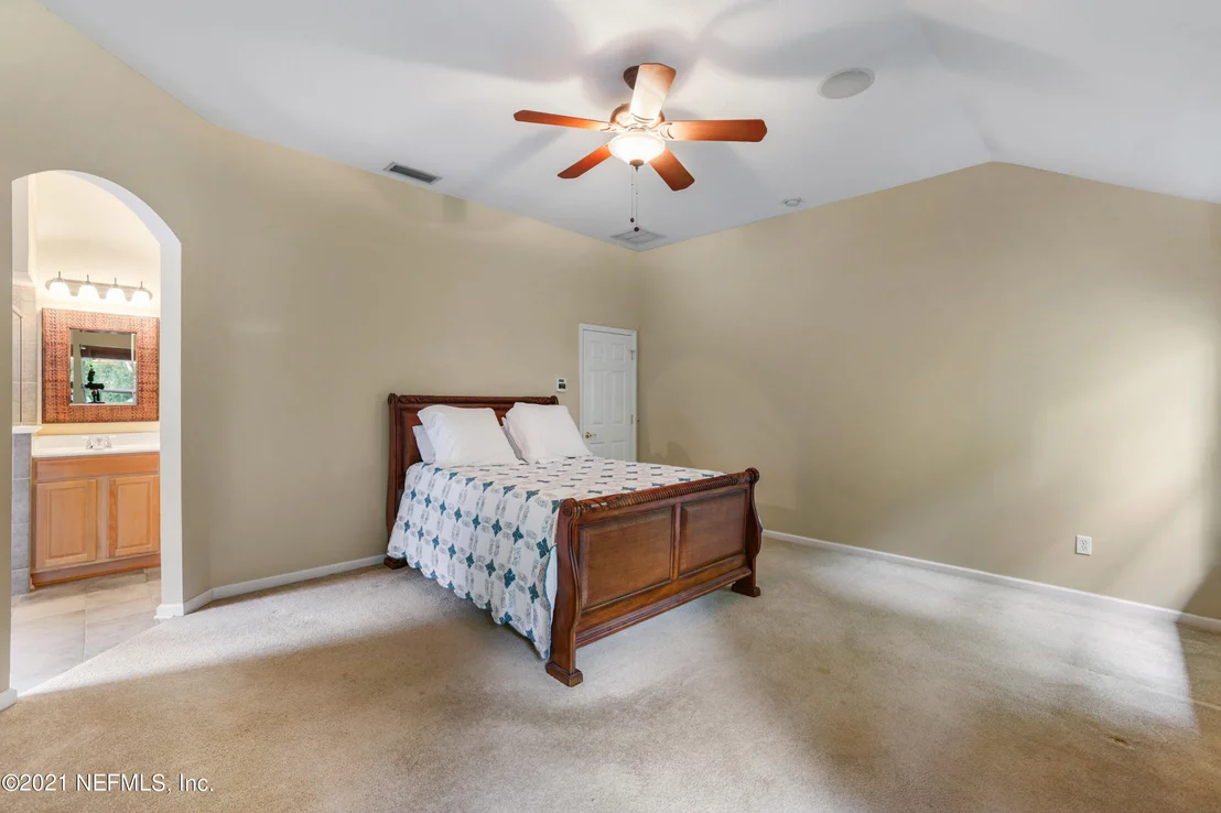 Photo of 420 HEATHER PARK Lane