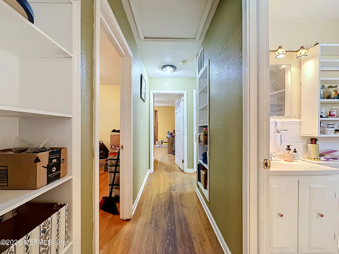 Photo of 7410 PINEVILLE Drive