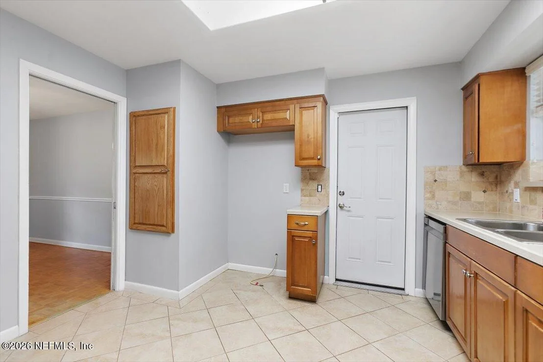 Photo of 6391 TINTERN Circle E