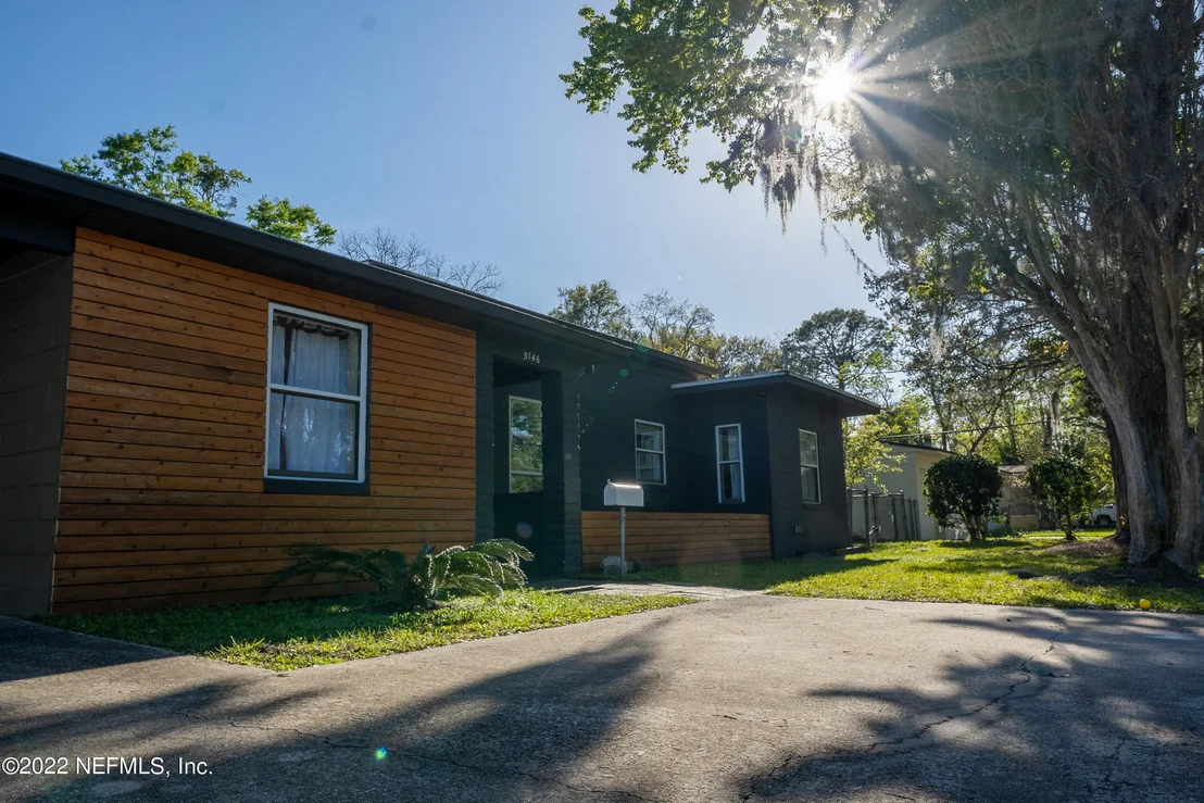 Photo of 5146 ADMIRAL Drive