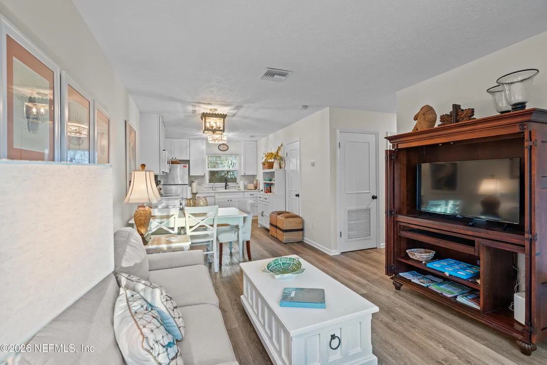 Photo of 64 KON TIKI Circle