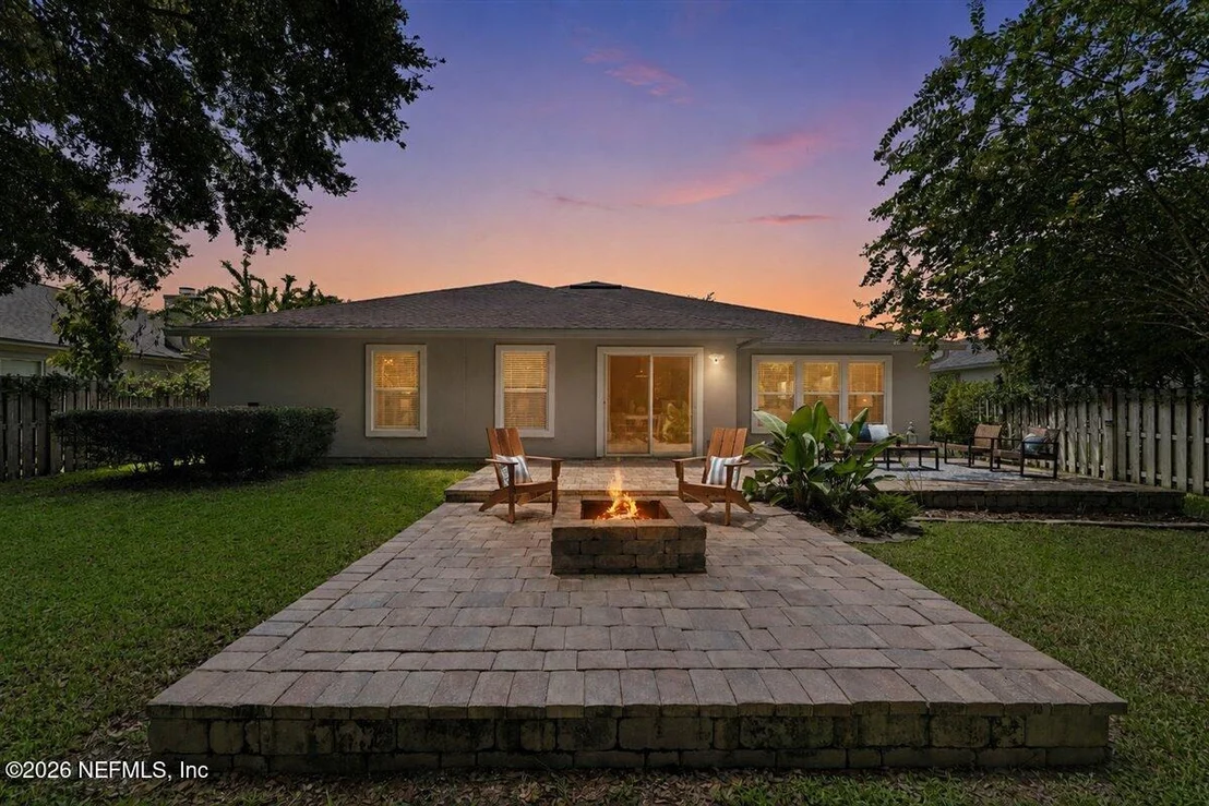 Photo of 1160 NOCHAWAY Drive