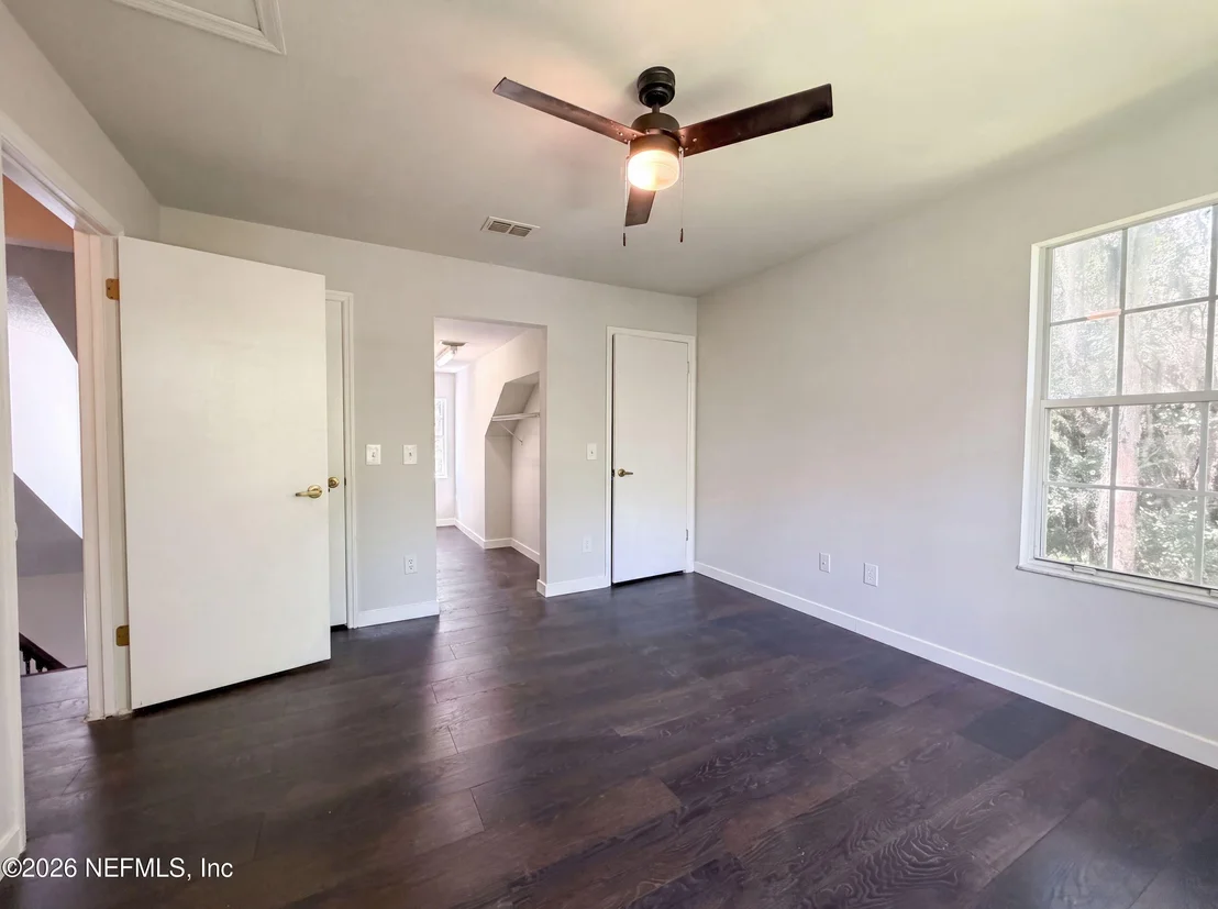 Photo of 321 PARADISE Circle