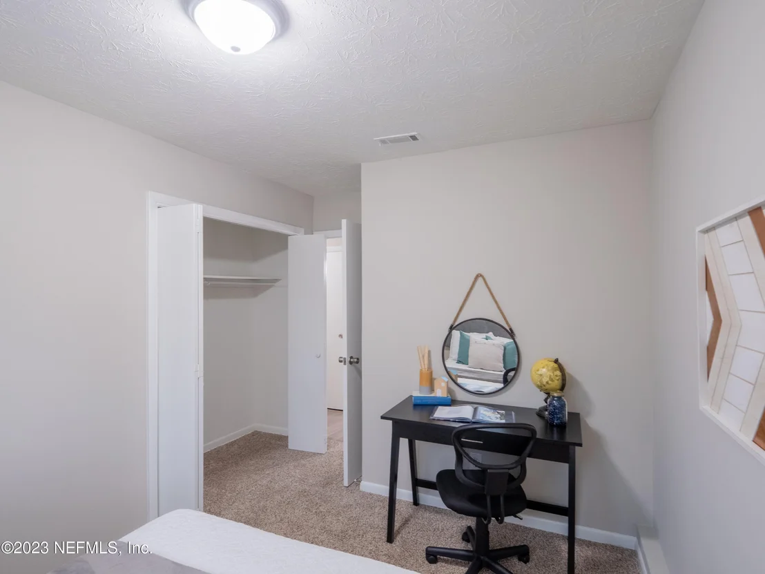 Photo of 4448 JADE Drive W