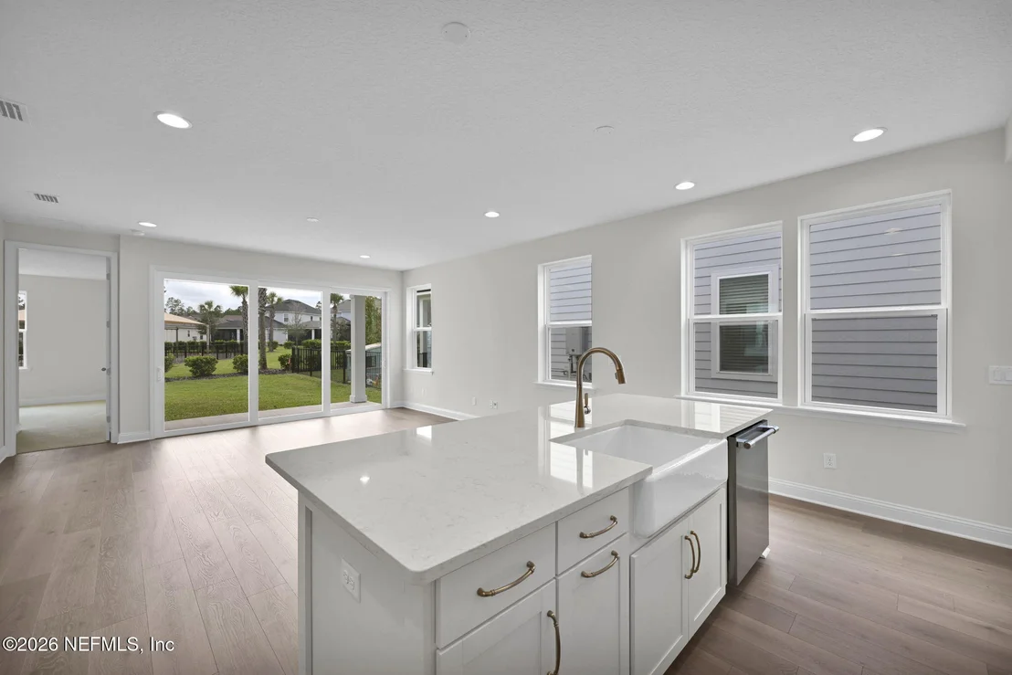 Photo of 52 ASPENDALE Road