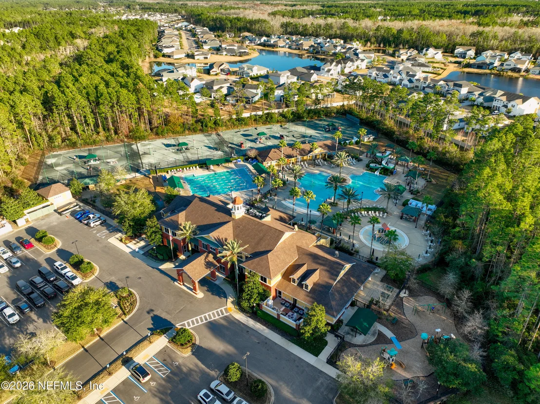 Photo of 1555 SUMMERDOWN Way
