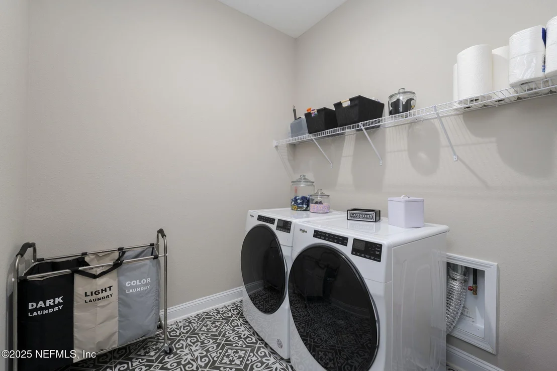 Photo of 264 HOLLY LANDING Way