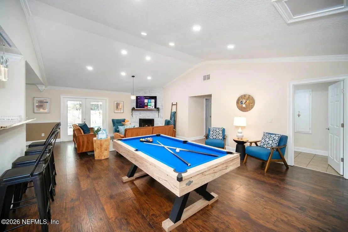 Photo of 4293 WALNUT Bend