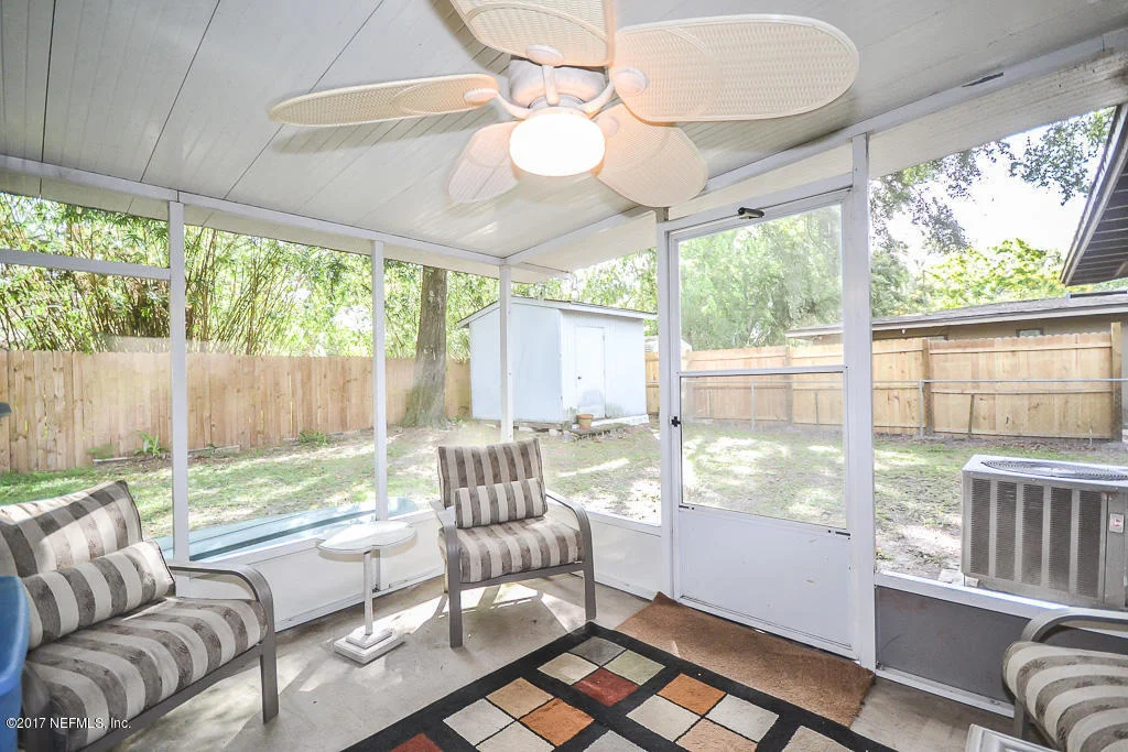 Photo of 341 SILVERSMITH Lane