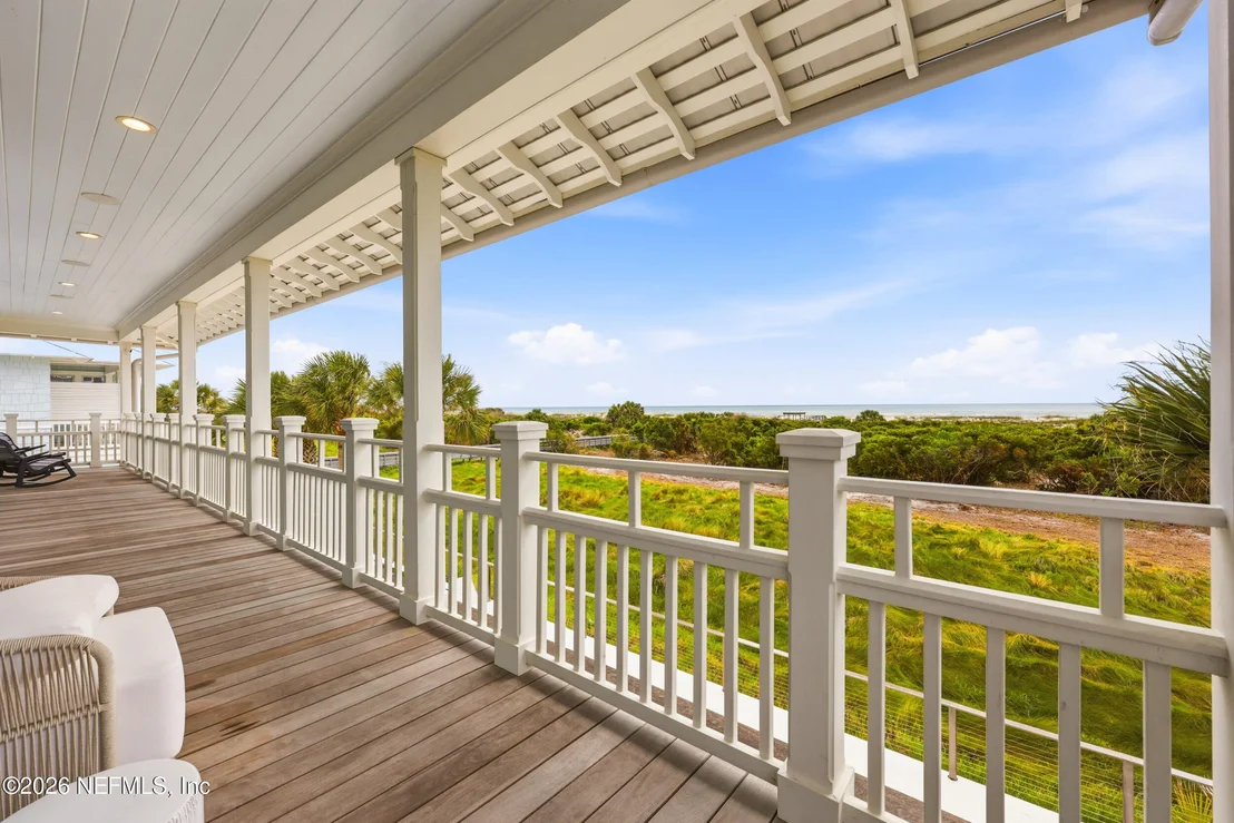 Photo of 688 OCEAN PALM Way