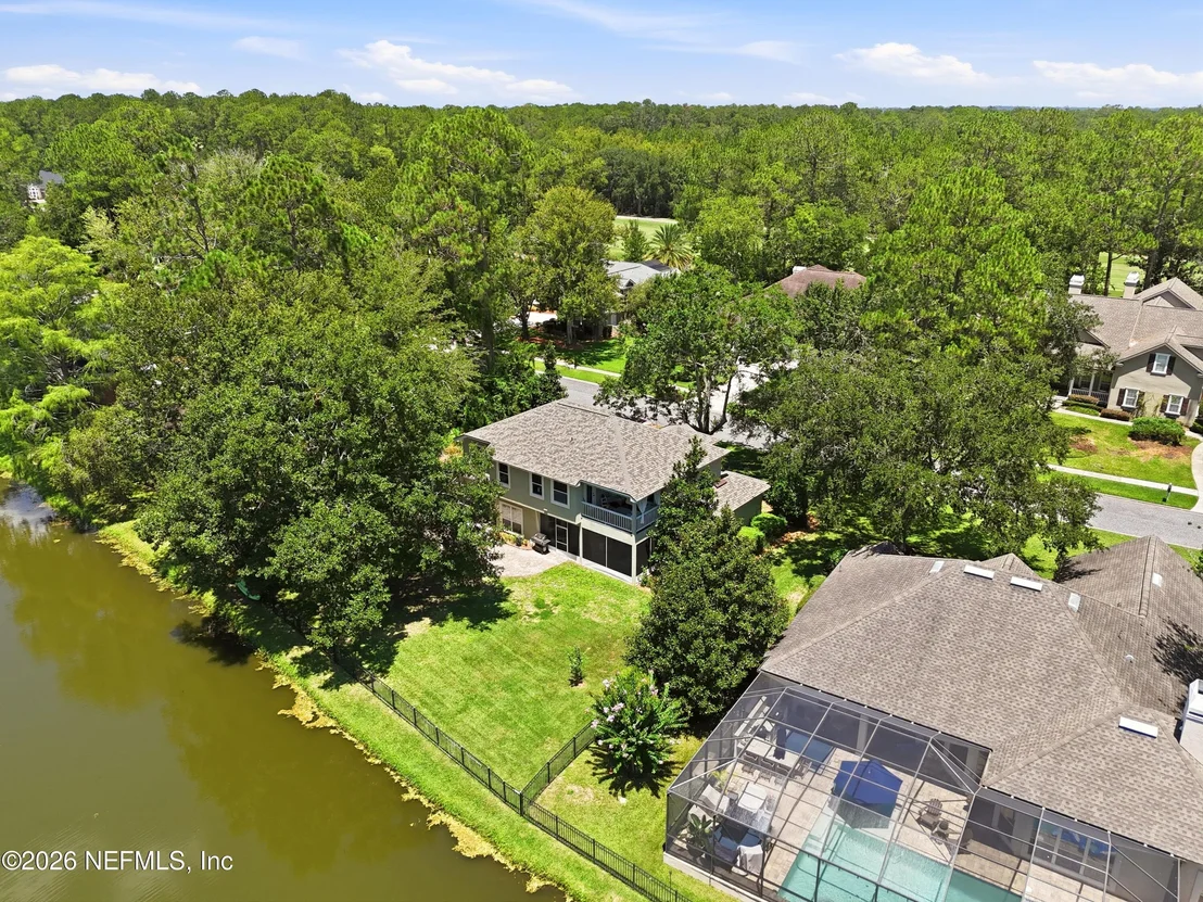 Photo of 1843 COMMODORE POINT Drive