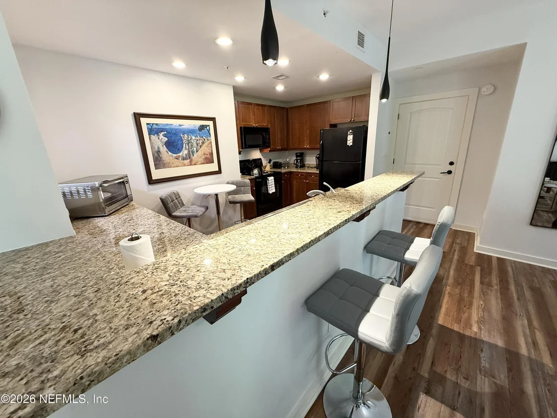 Photo of Unit 211 at 965 REGISTRY Boulevard