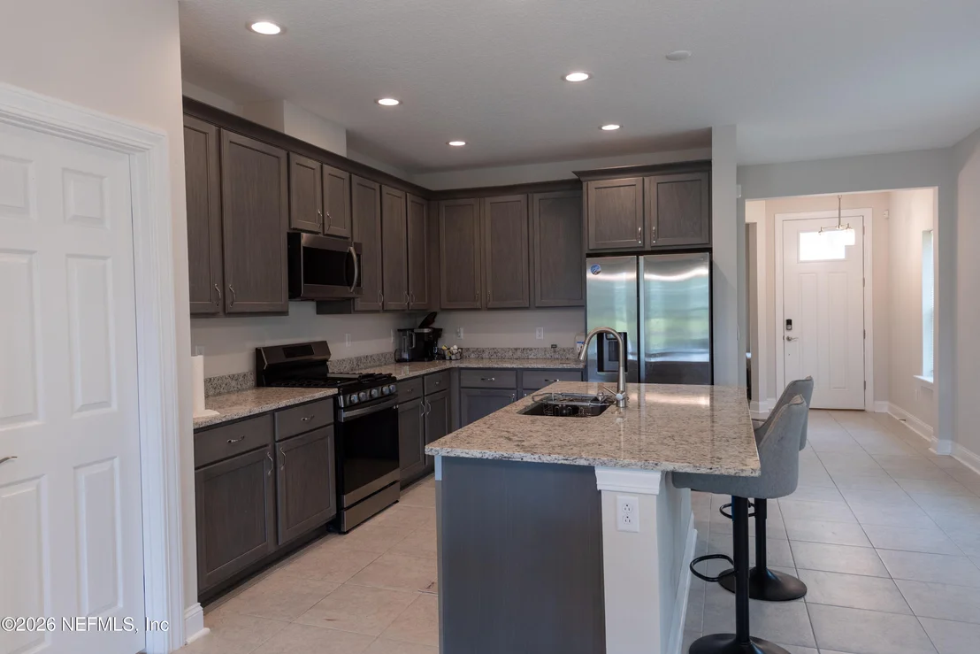 Photo of 160 ROSE DEW Drive