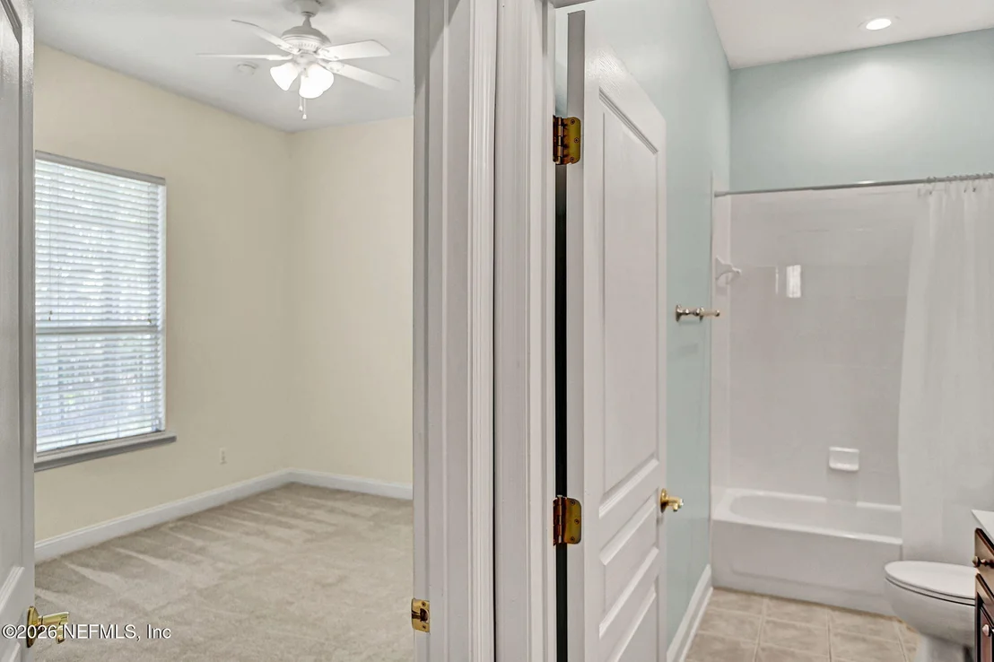 Photo of 1837 FOREST GLEN Way