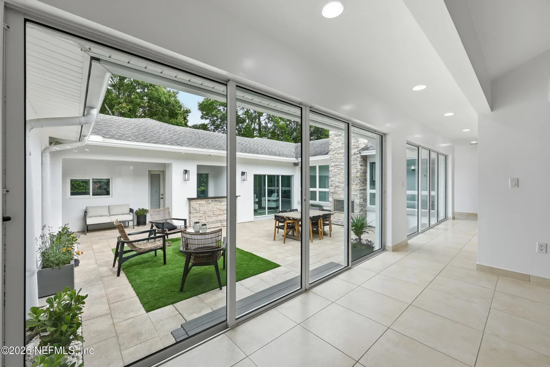Photo of 8071 PINE LAKE Road