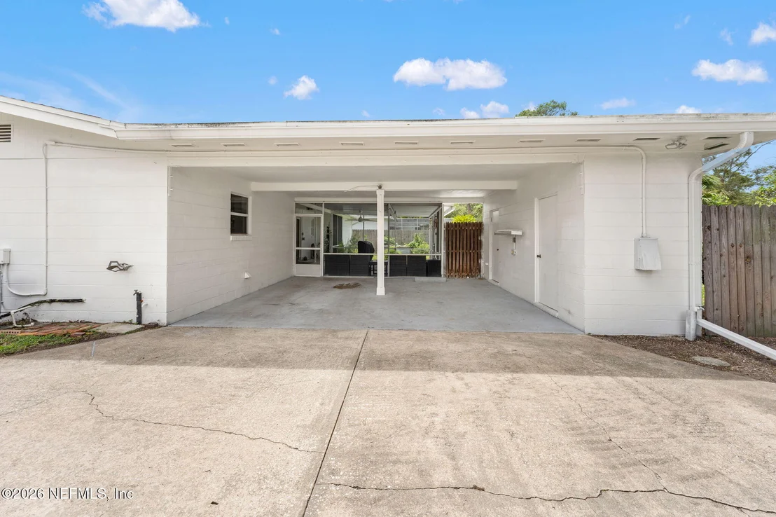Photo of 3834 EDIDIN Drive