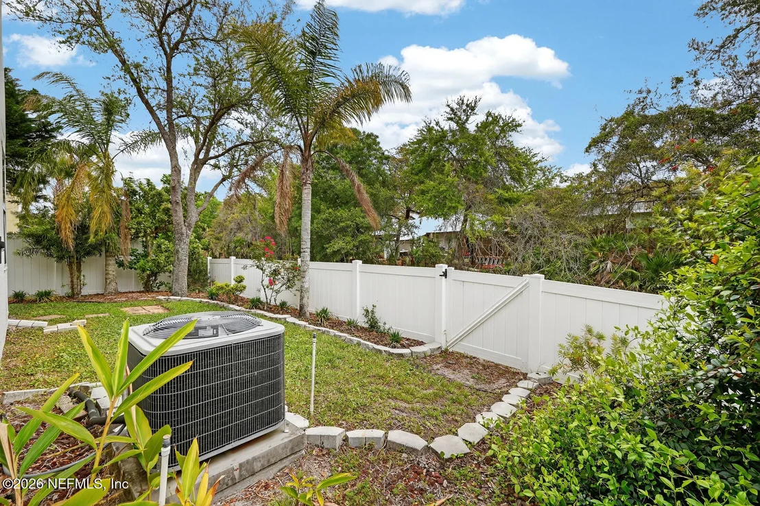 Photo of 112 BAY BRIDGE Drive