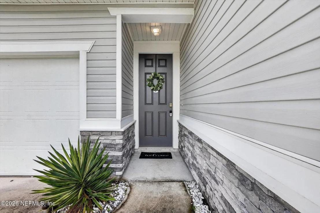 Photo of 4564 PINE RIDGE Parkway