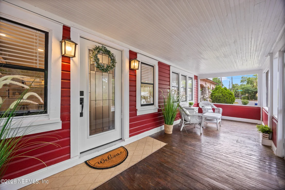 Photo of 136 WASHINGTON Street