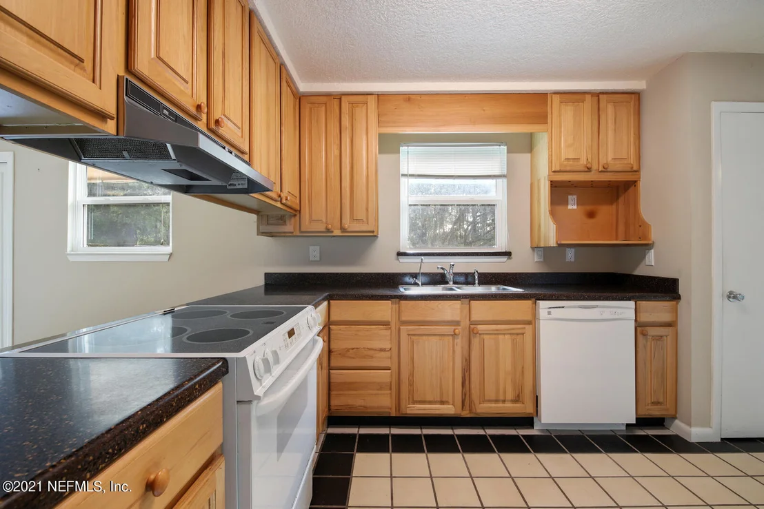 Photo of 12559 CARON Drive
