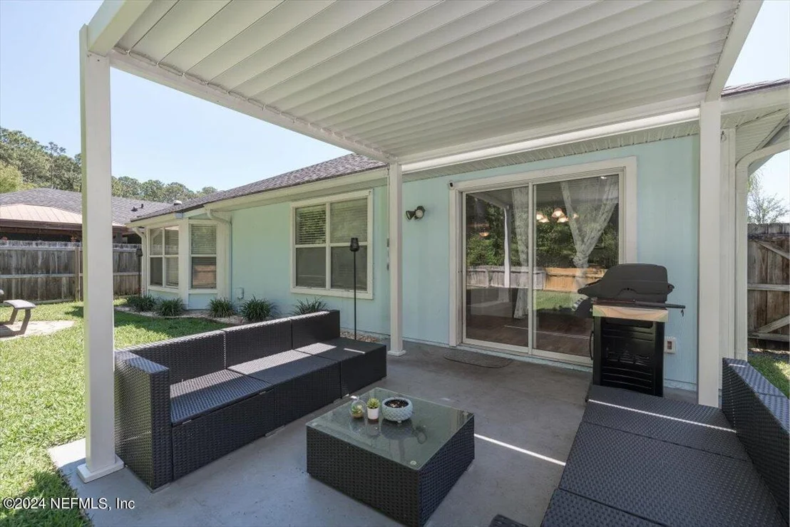 Photo of 952 BECKINGHAM Drive