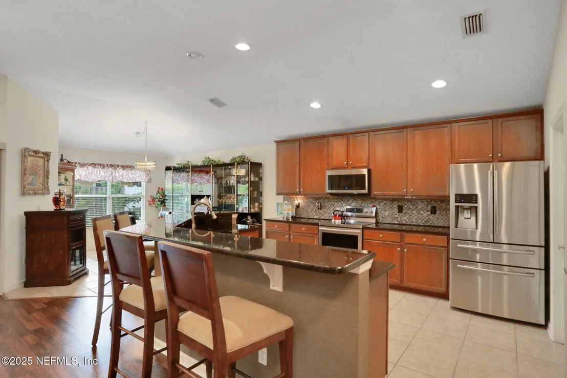 Photo of 4620 PINE LAKE Drive
