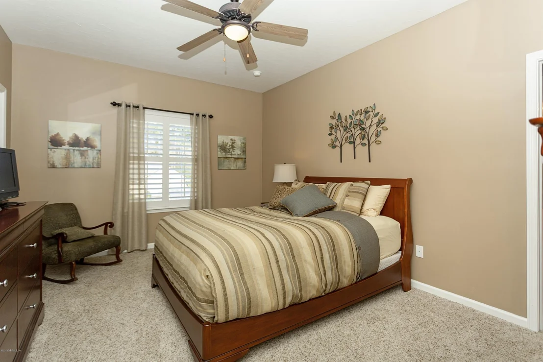 Photo of 465 SUMMERSET Drive