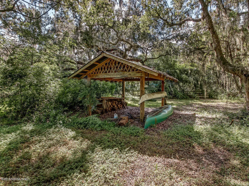 Photo of 595 W RIVER Road