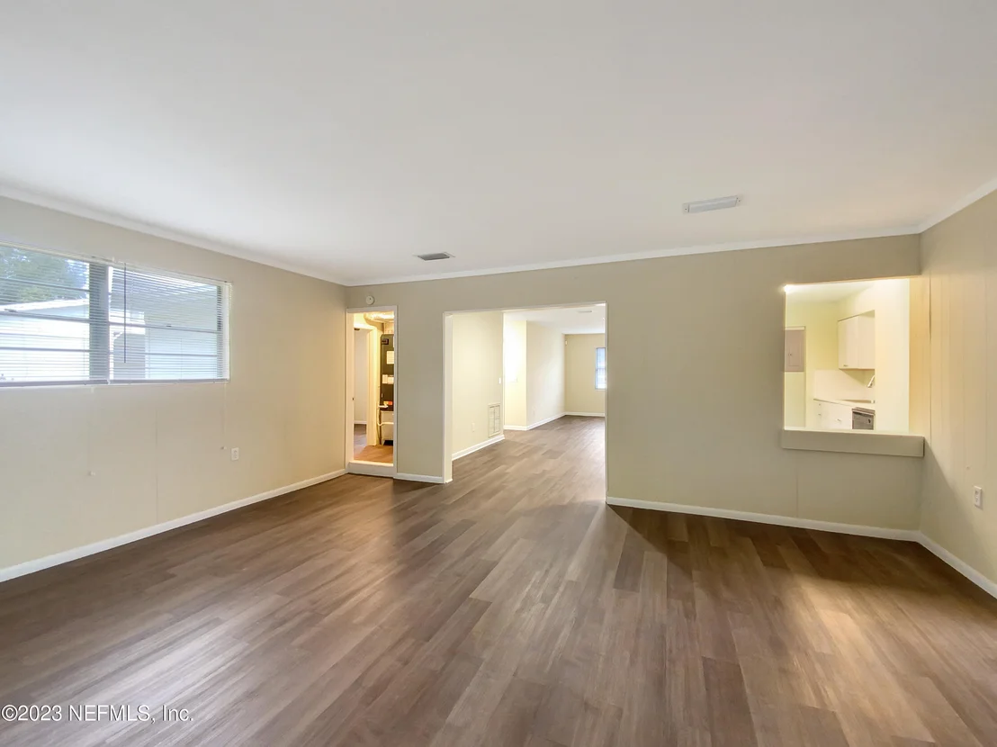 Photo of 5040 MCMANUS Drive