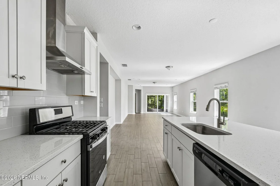 Photo of 184 WINEBERRY Lane