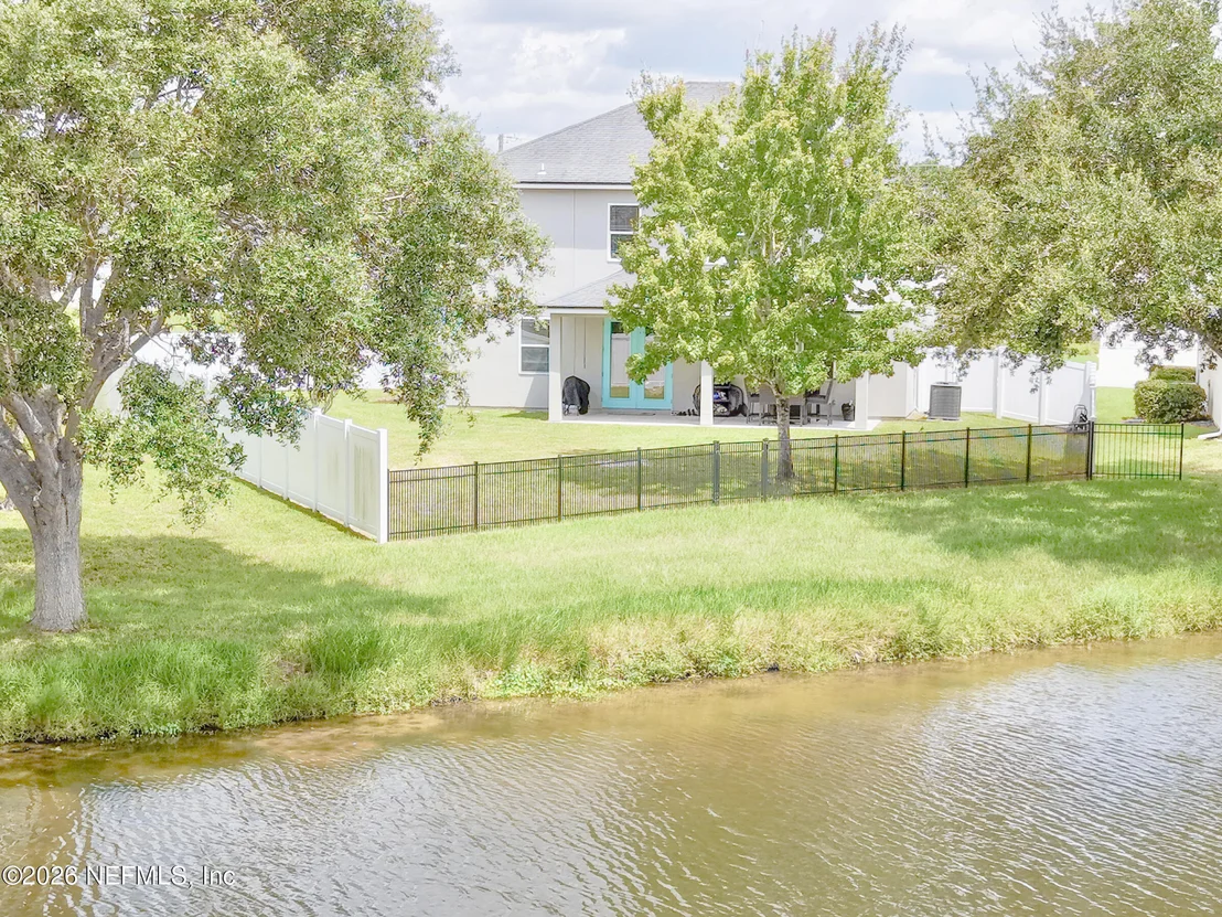 Photo of 219 DEERFIELD GLEN Drive