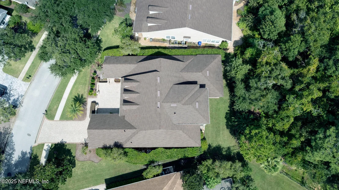Photo of 148 LA MESA Drive