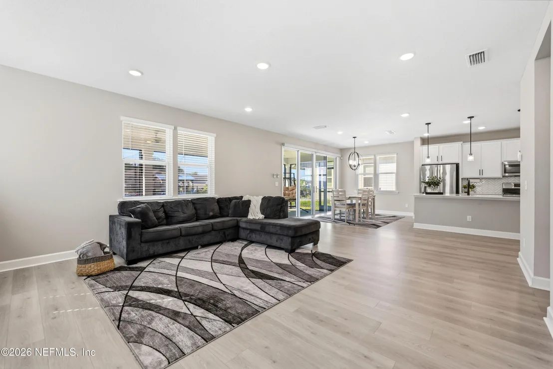 Photo of 512 ELM CREEK Drive