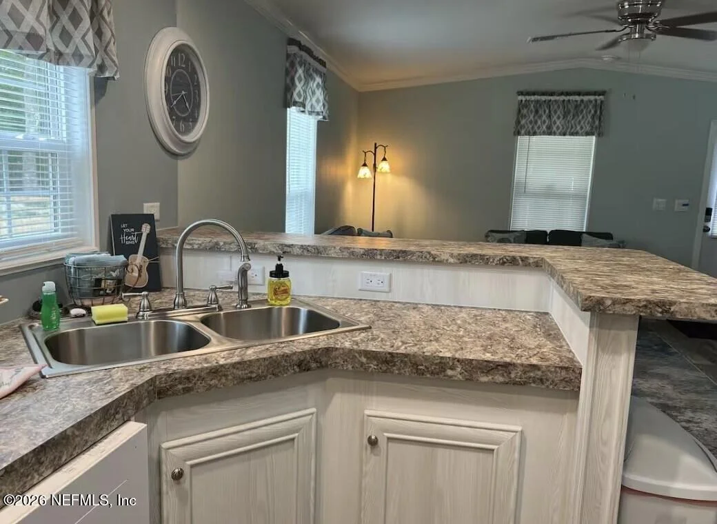 Photo of 111 WATEROAK Road