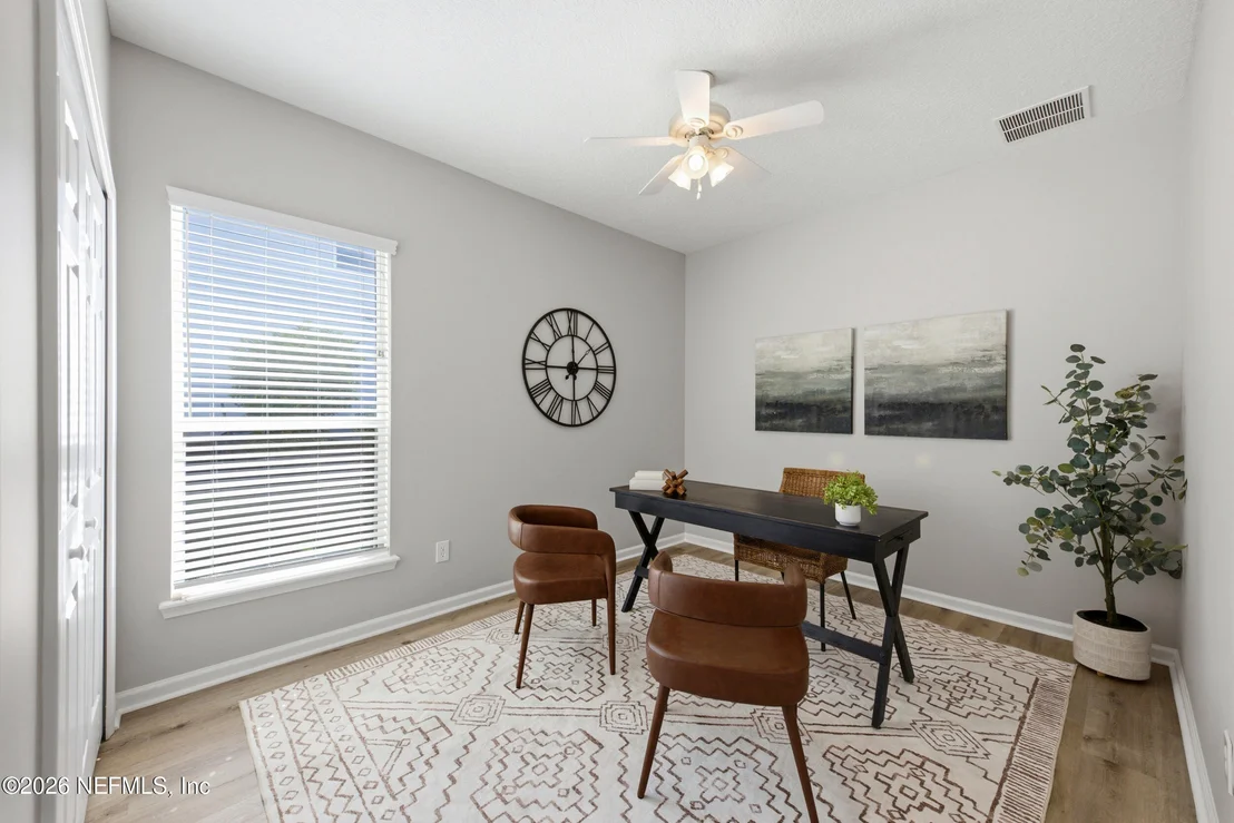 Photo of 1555 SUMMERDOWN Way
