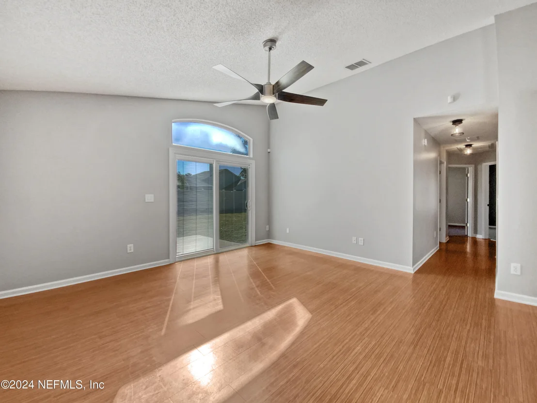 Photo of 704 LILAC Loop