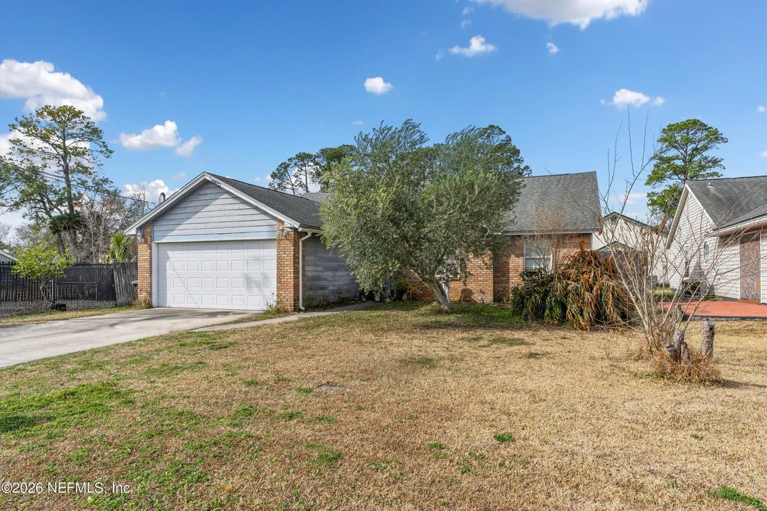 Photo of 2684 SAM HARDWICK Boulevard