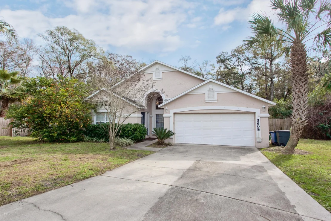 Photo of 5608 BRAMPTON FALLS Lane