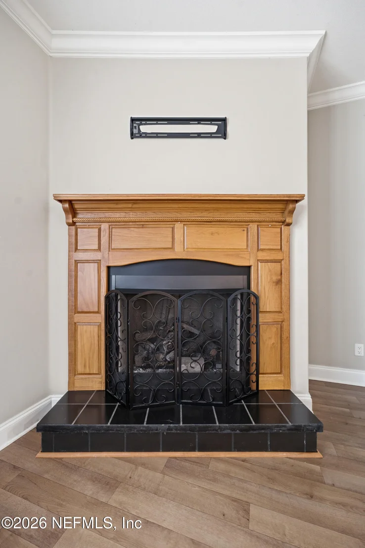 Photo of 2445 PELLICER Road