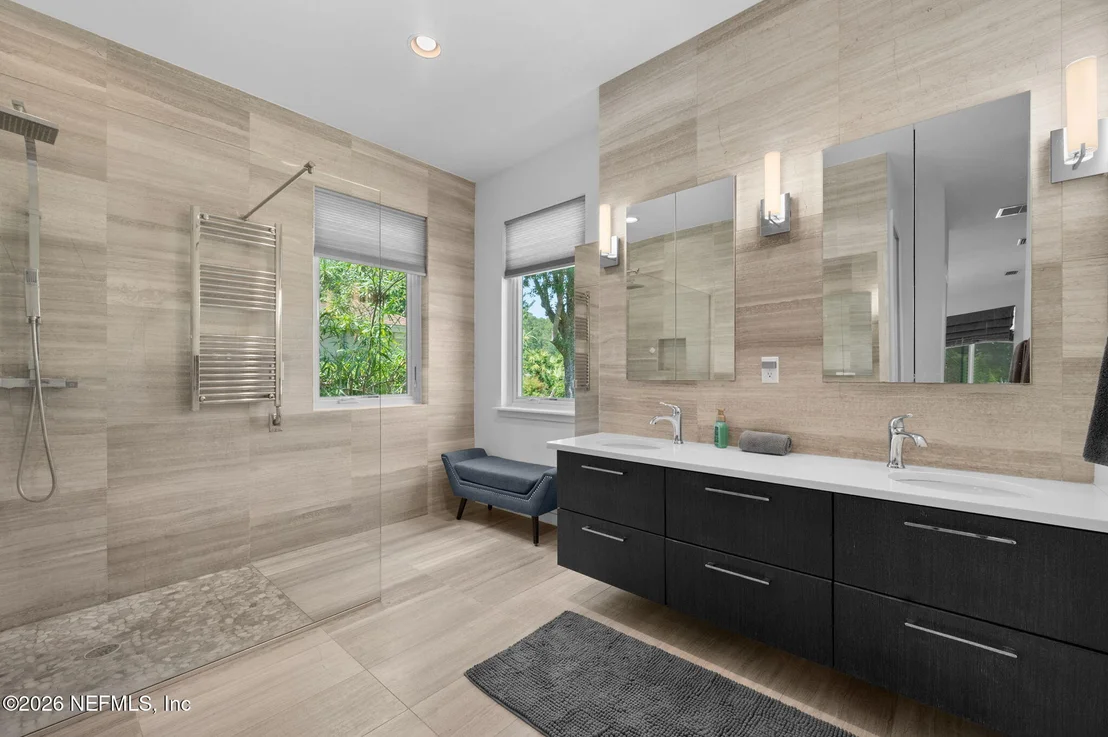 Photo of 132 BOTTLEBRUSH Drive