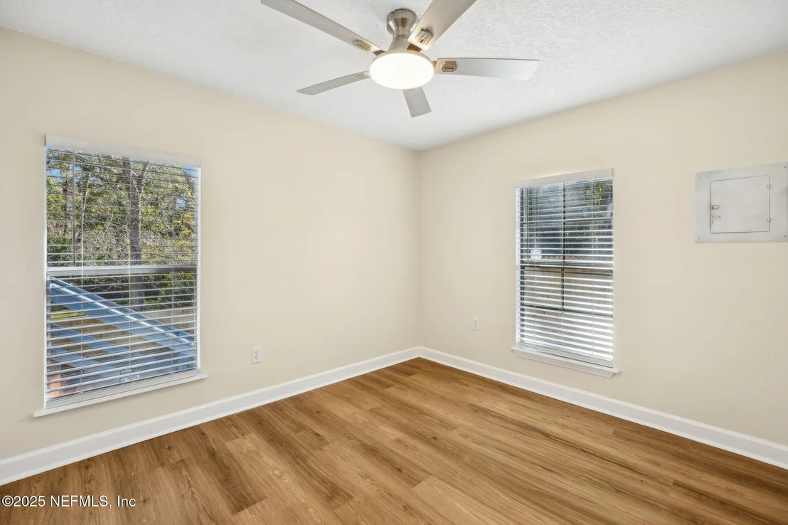 Photo of 7611 MCCOWAN Drive