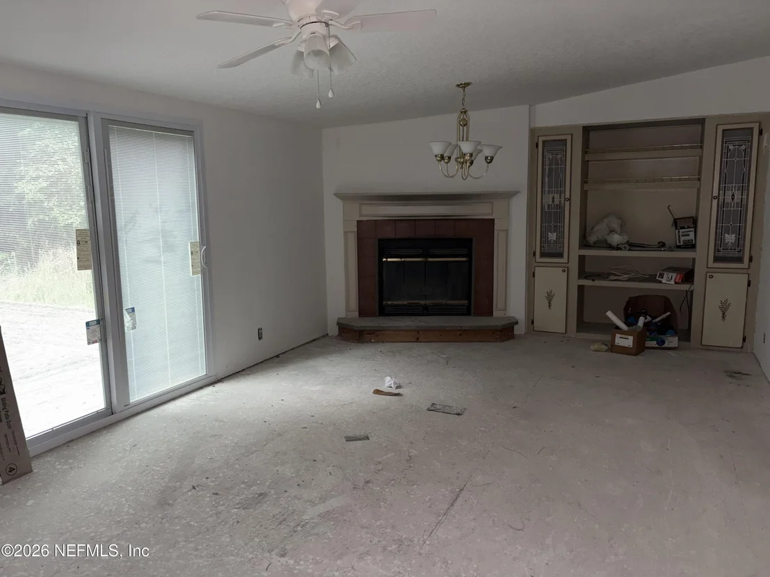 Photo of 112 DRIFTWOOD Lane