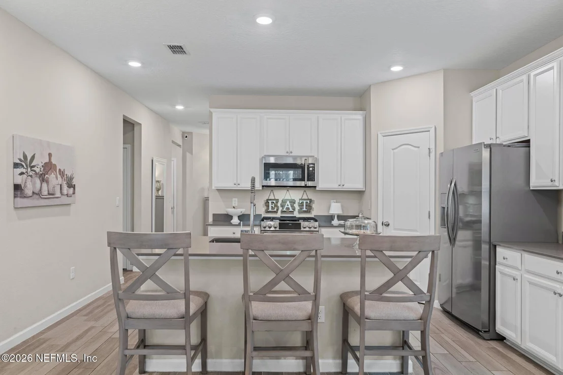 Photo of 39 CRYSTAL CREST Lane