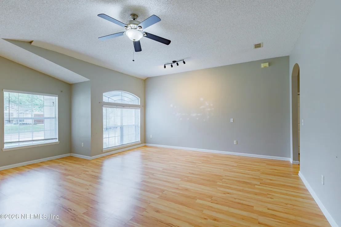 Photo of 673 MACKENZIE Circle