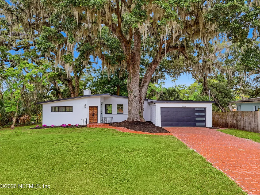 Photo of 5388 ROLLINS Avenue