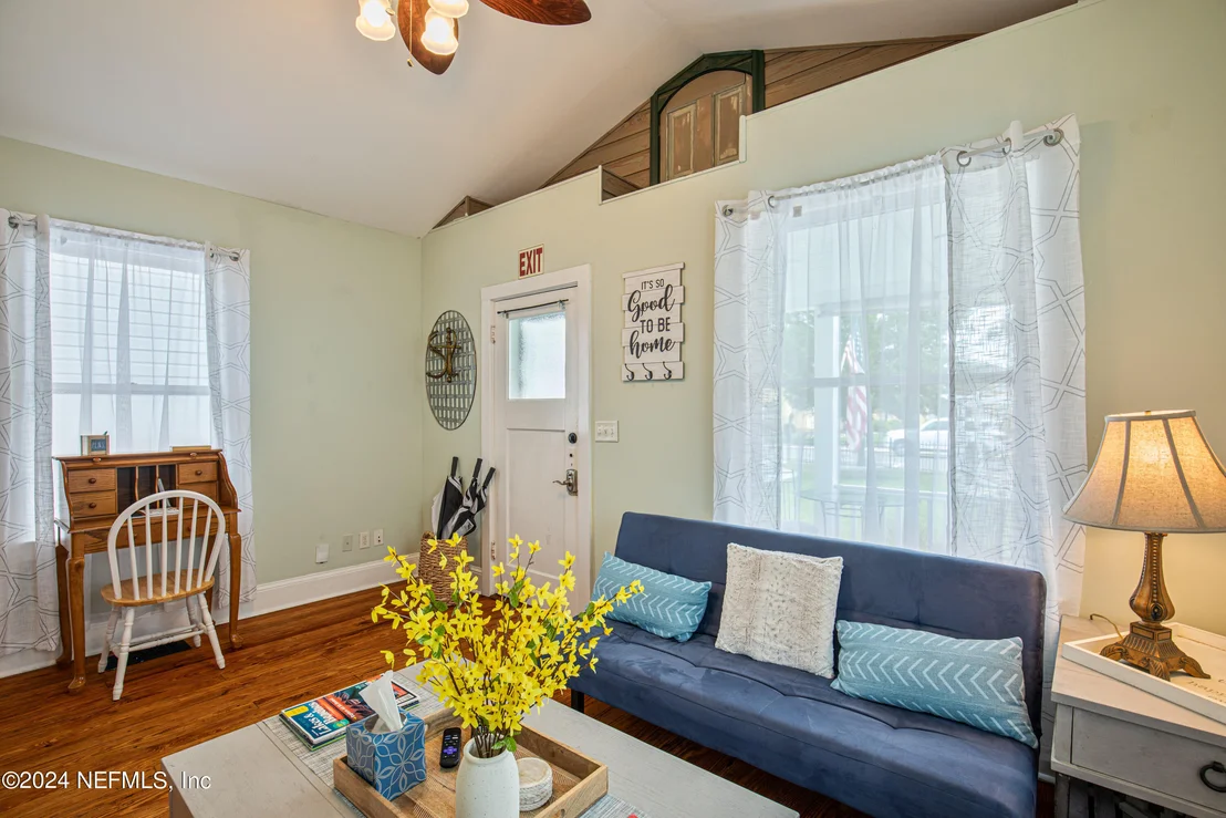 Photo of 56 CARRERA Street