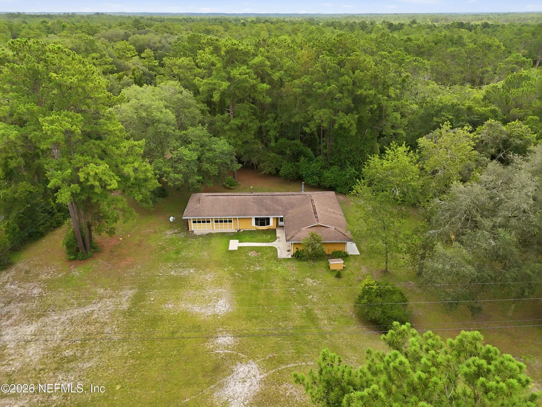 Photo of 1733 HEREFORD Road