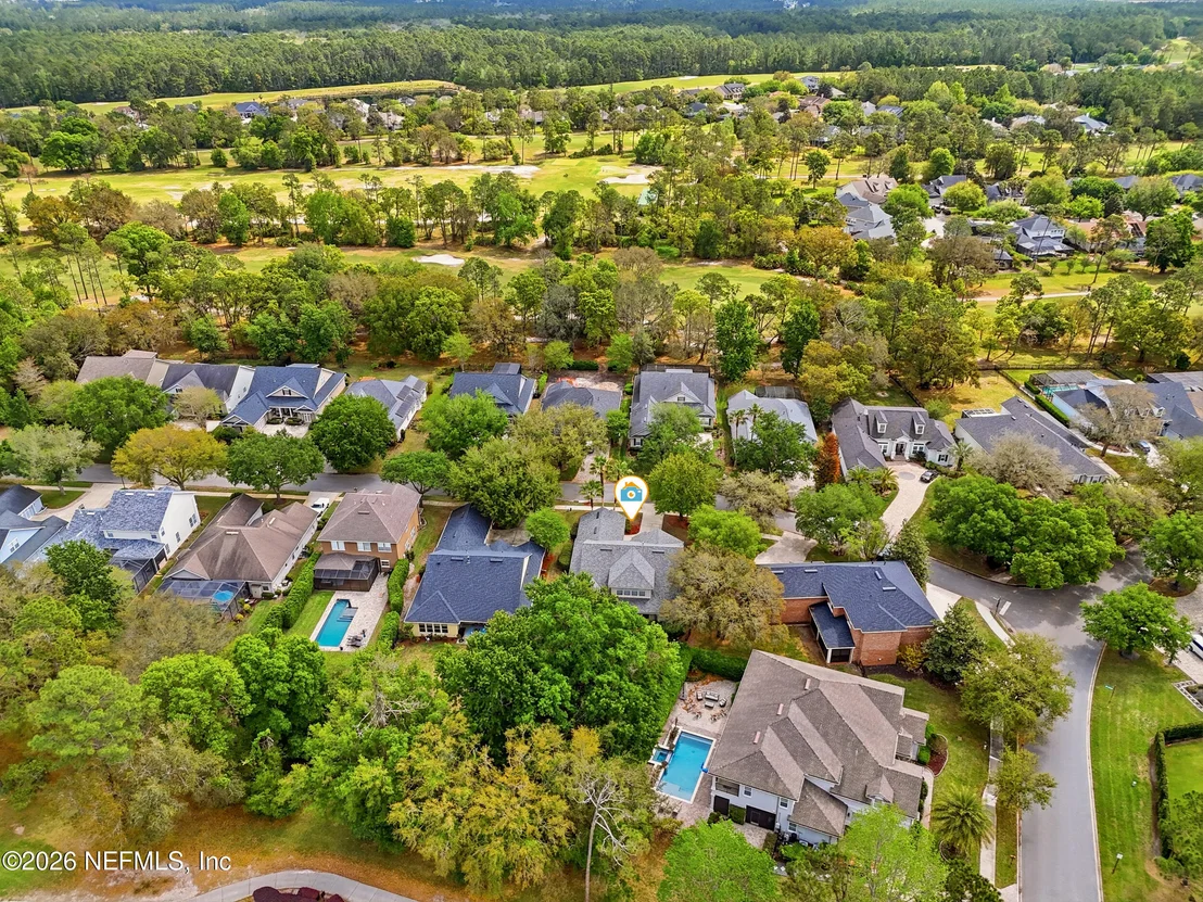 Photo of 907 BROOKHAVEN Drive